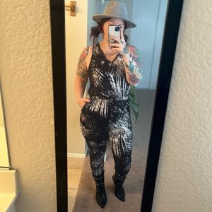 Small Pant Jumpsuit with Palm Leaves